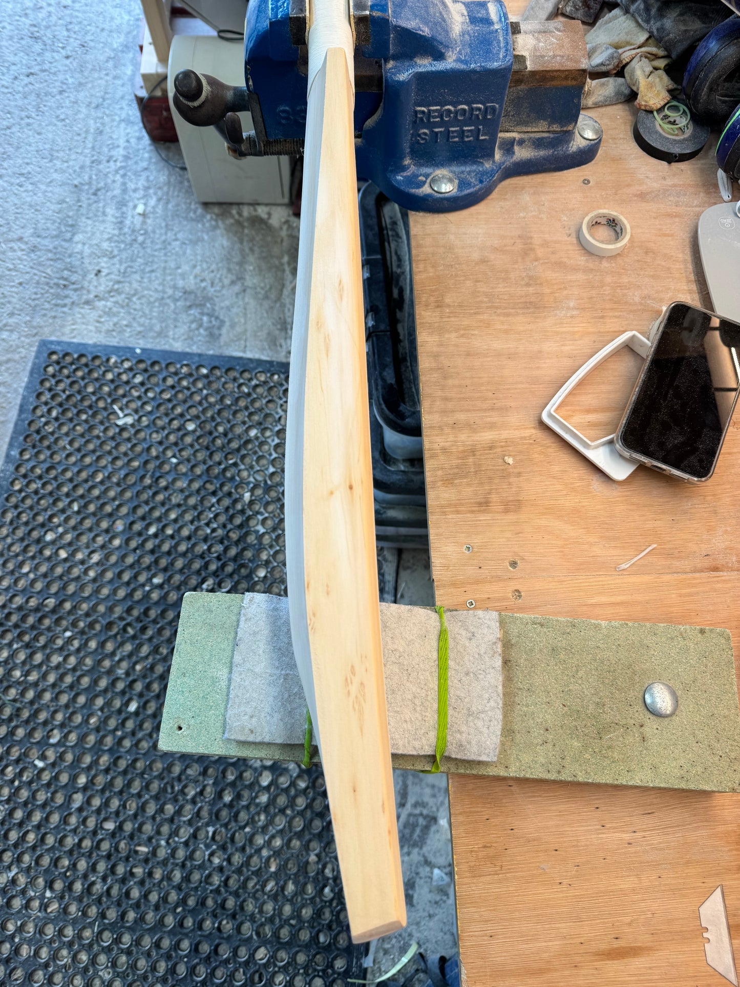 Grade 2, 2lbs 9.6oz Mid-Low Middle - OX29 Handmade #359