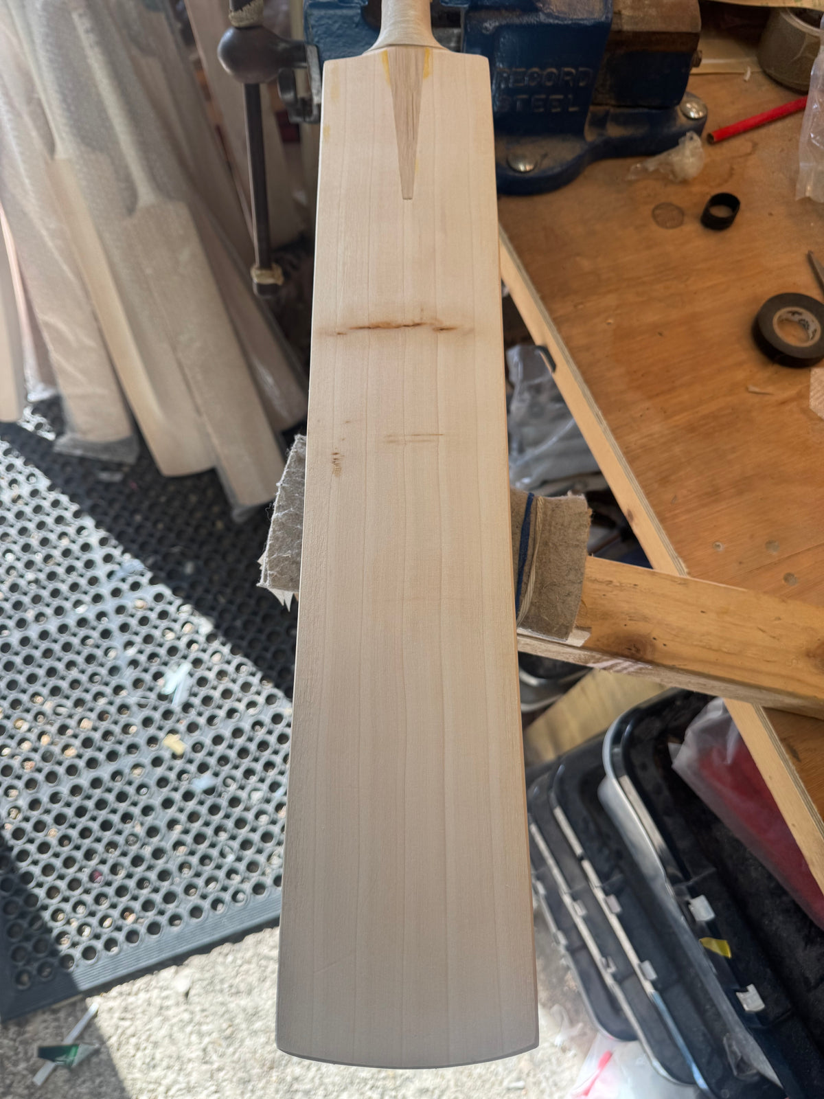 FULL Players Grade, 2lbs 8.8oz Mid-Low Middle, OX29 Handmade #543