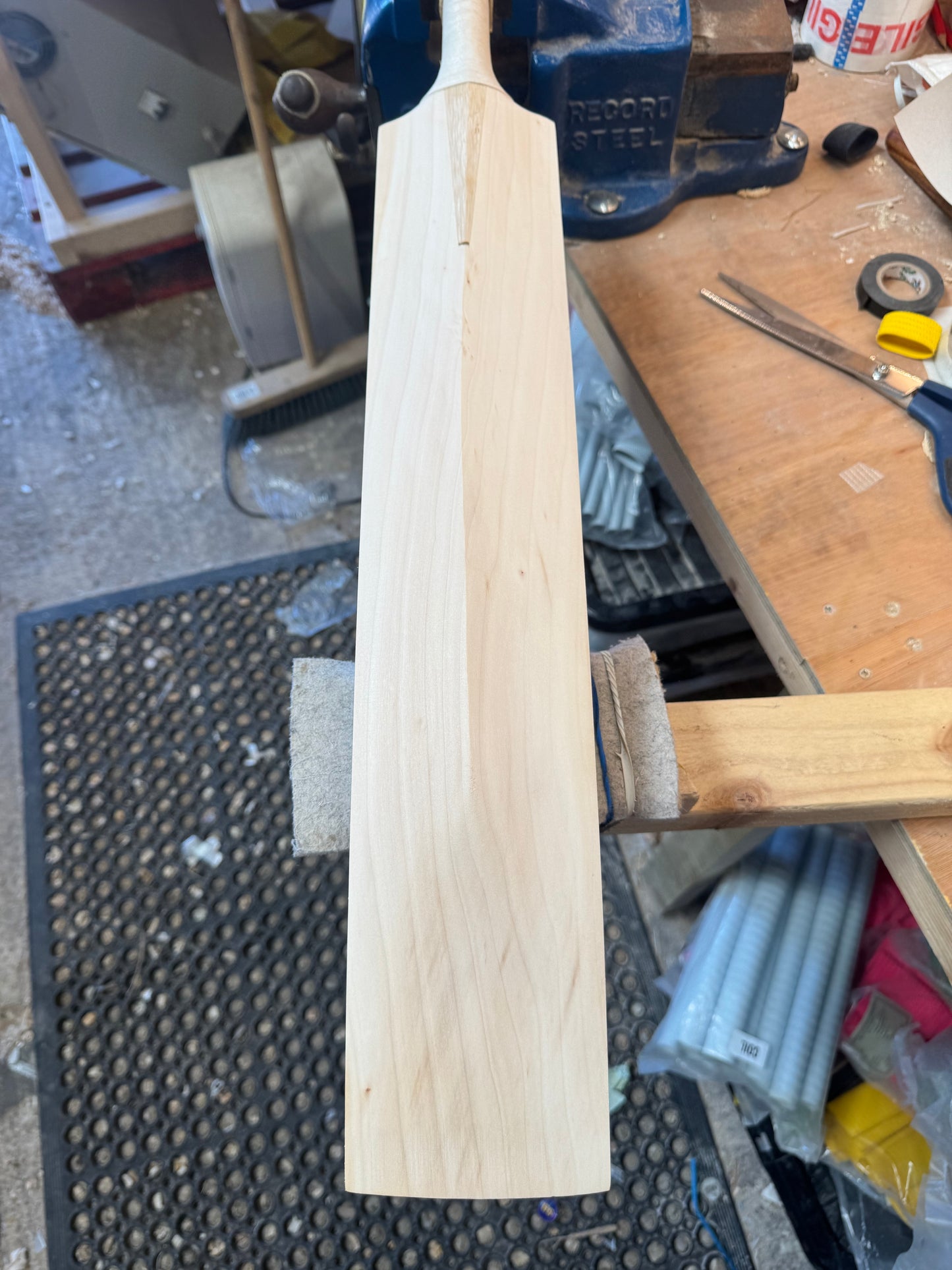 Players Grade FULL SHAPE, 2lbs 9.5oz Mid-Low Middle, OX29 Handmade #393