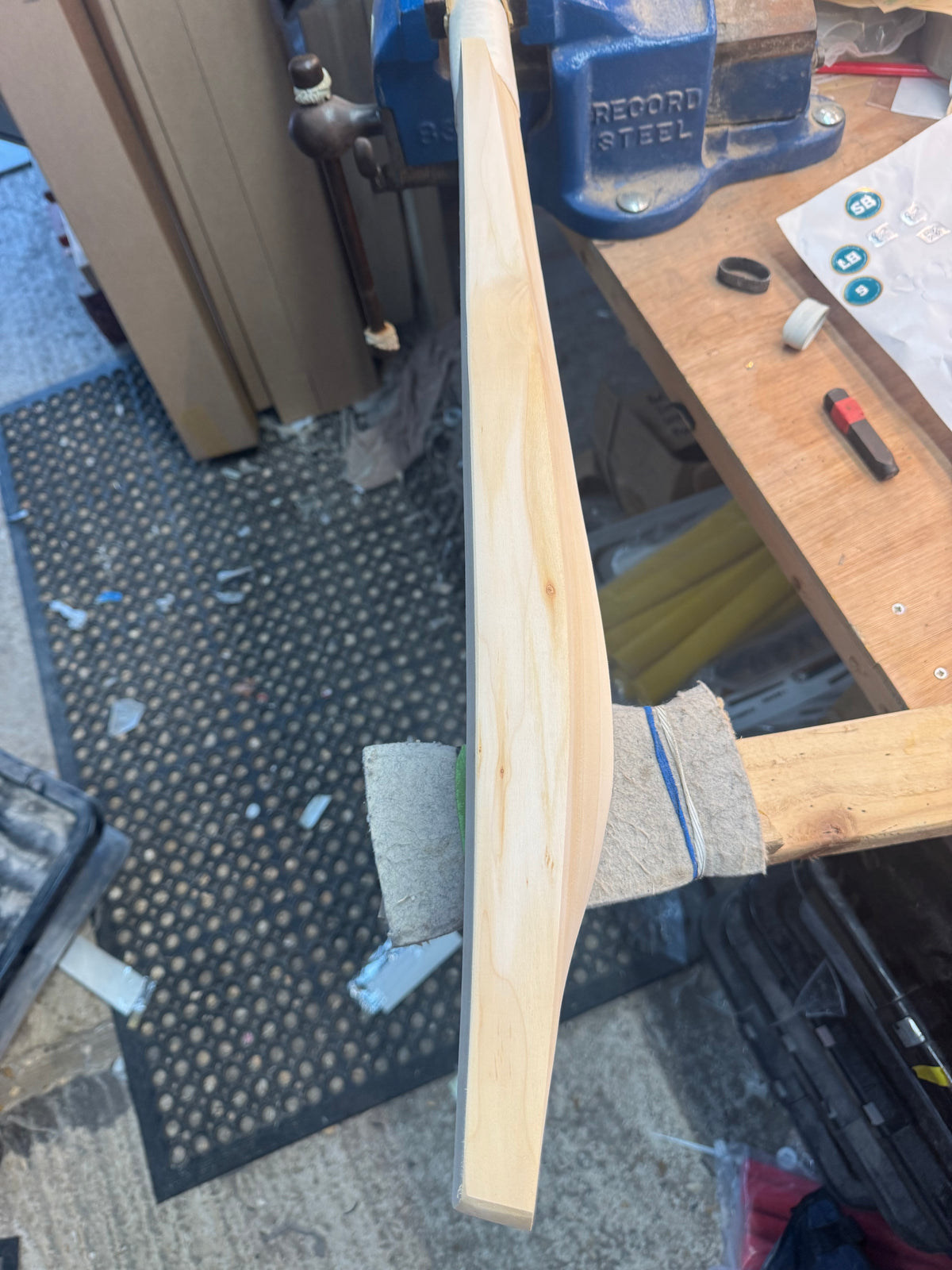 Players Grade, 2lbs 9.2oz, Mid-Low Middle, OX29 Handmade #581