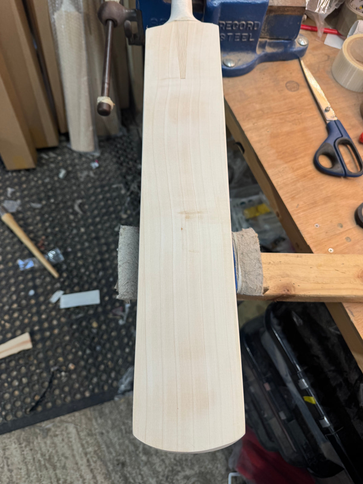 MINOR DECECT Players Grade, 2lbs 10oz, Mid-Low OX29 Handmade #584