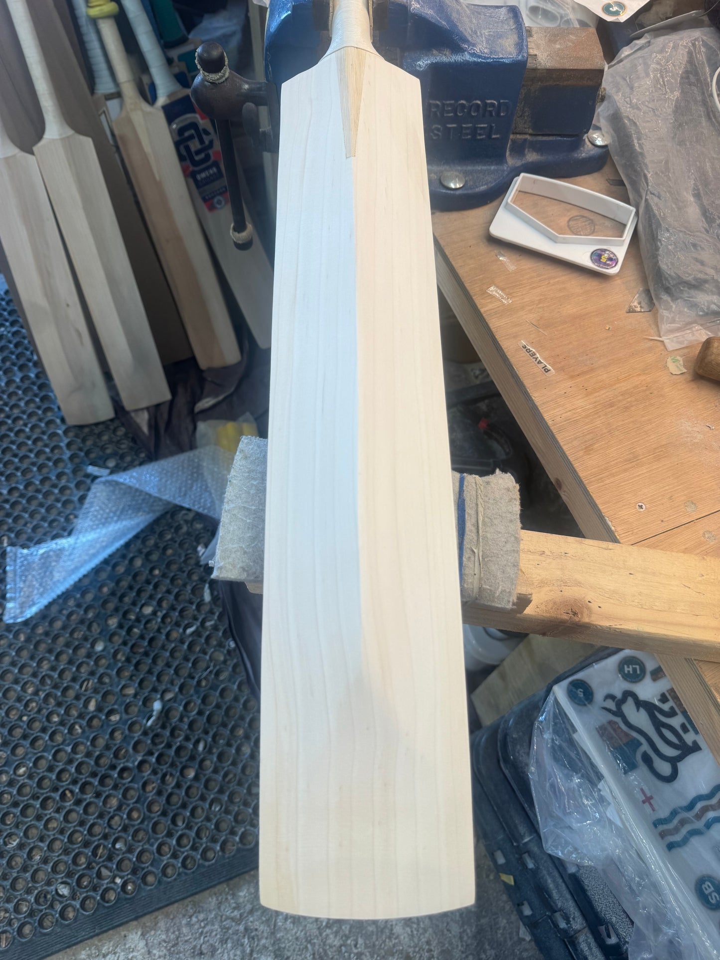 Grade 1, 2lbs 7.2oz Low Middle, OX29 Handmade #493