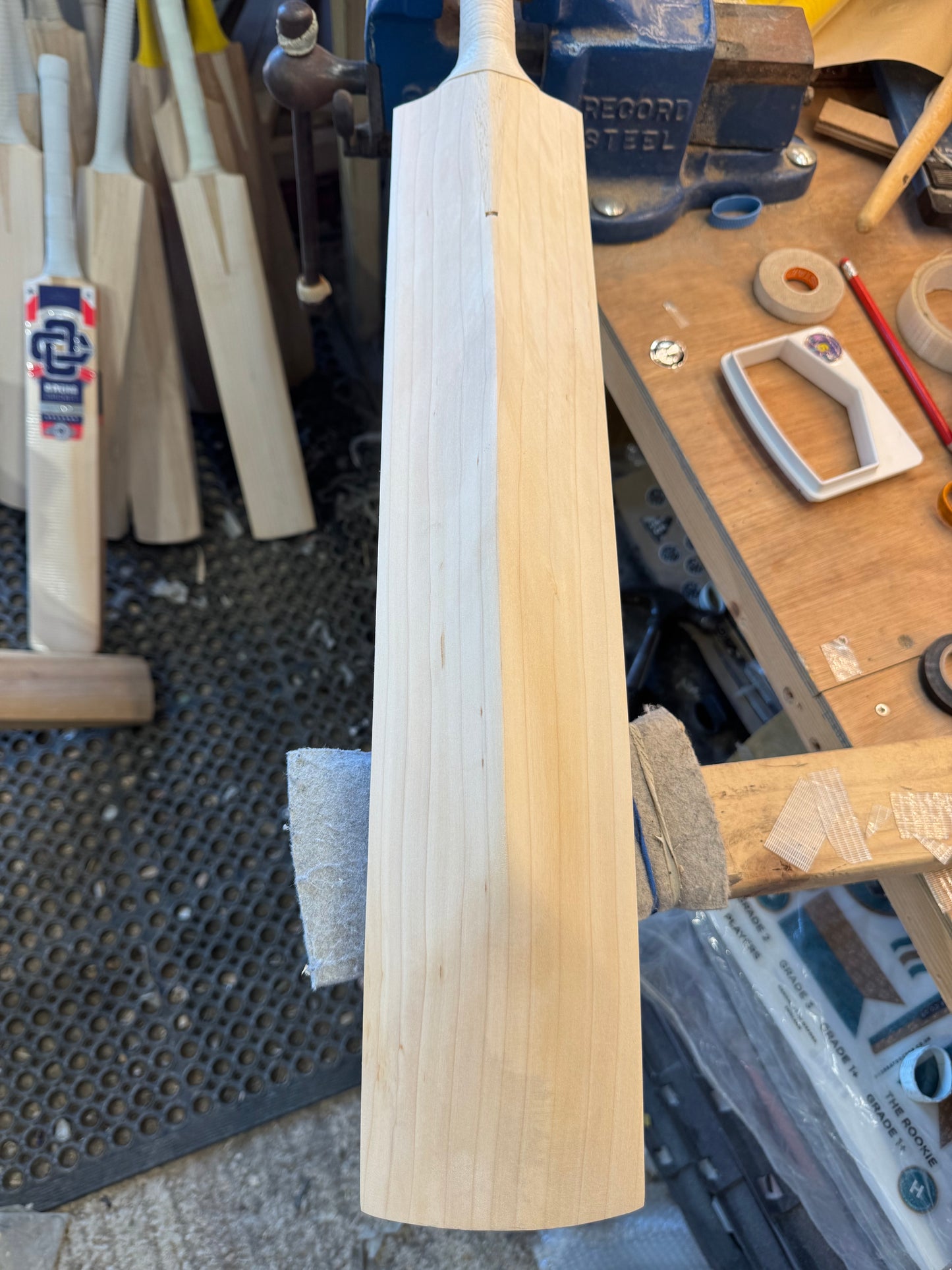 Grade 1 DEFECT, SB & LH, 2lbs 6.3oz Mid-Low Middle, OX29 Handmade #467