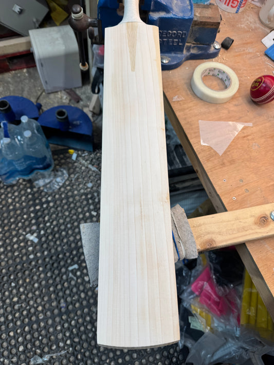 Players Grade, FULL PROFILE, 2lbs 7.5oz Mid-Low Middle, OX29 Handmade #399