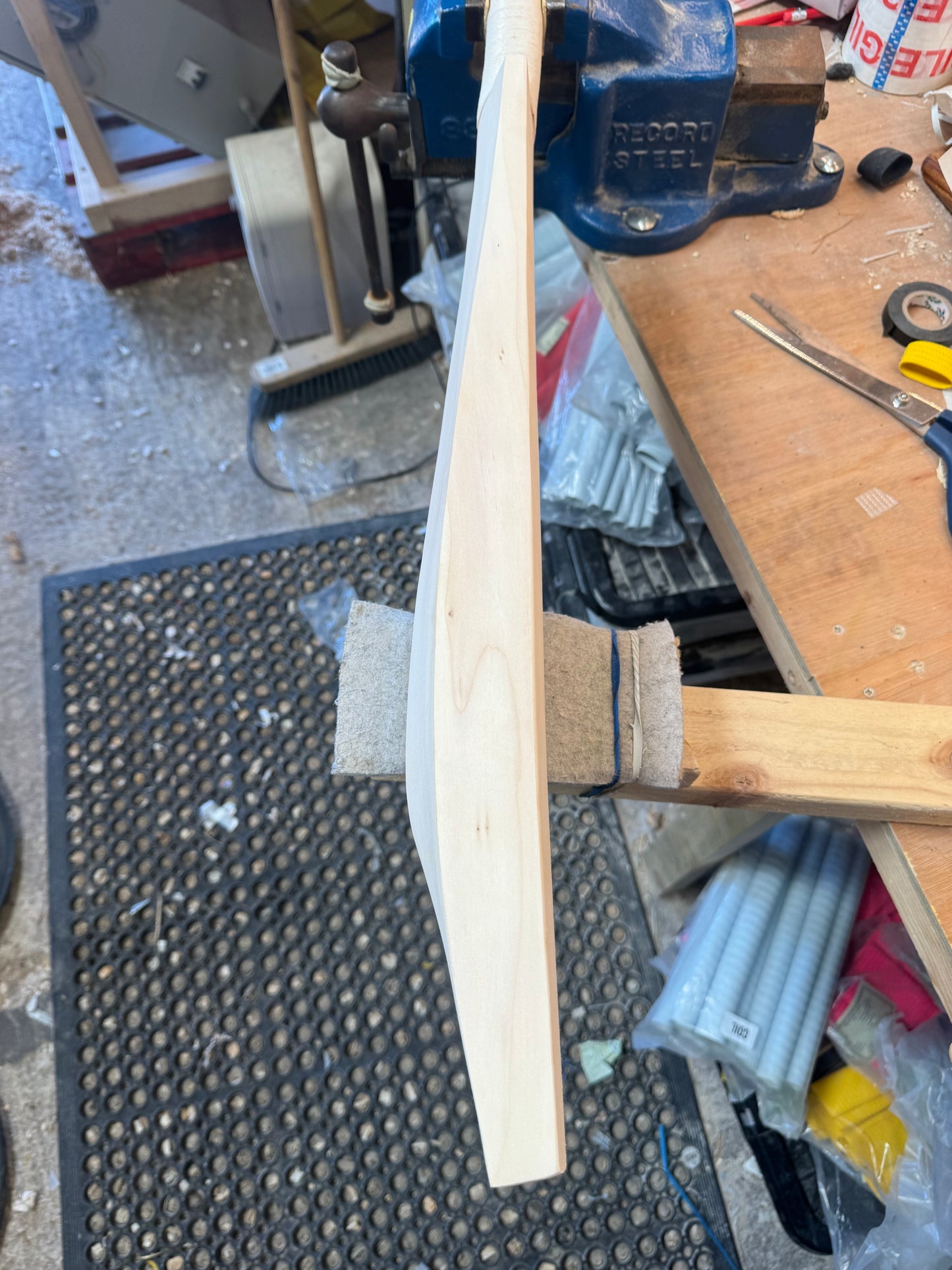 Players Grade FULL SHAPE, 2lbs 9.6oz Mid-Low Middle, OX29 Handmade #392