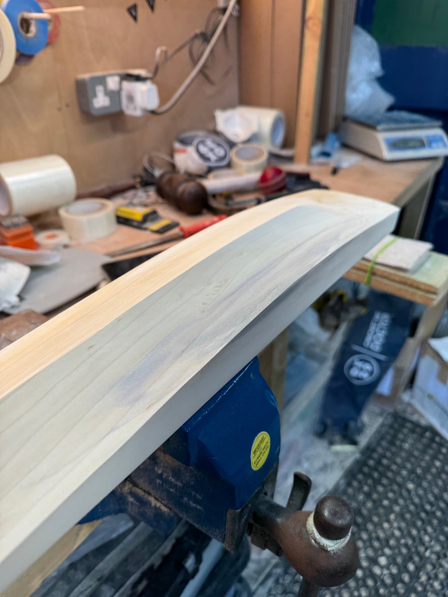 Grade 2, 2lbs 9.6oz Mid-Low Middle - OX29 Handmade #359