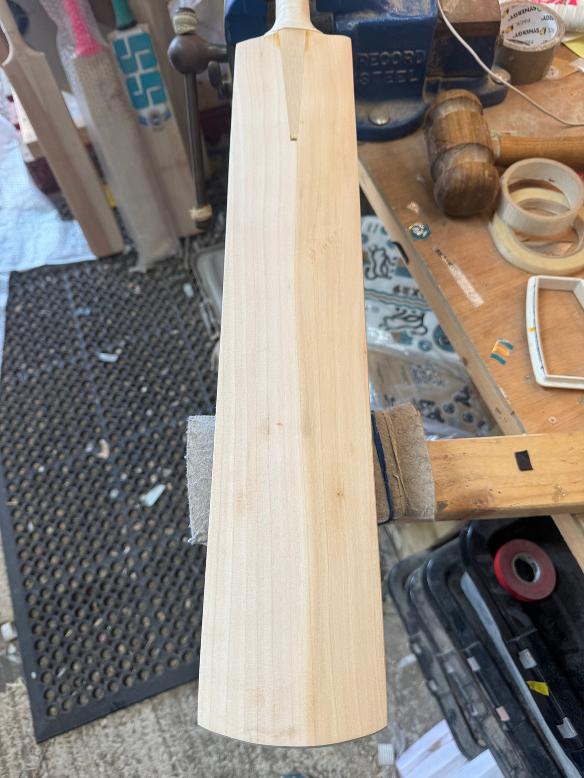 NATURAL DEFECT Grade 3, 2lbs 11oz Mid-Low Middle, OX29 Handmade #529