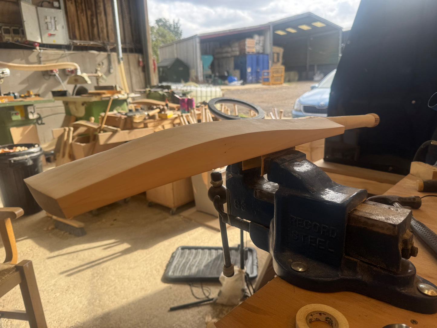 Grade 2, 2lbs 8oz, Mid-Low Middle - OX29 Handmade #295