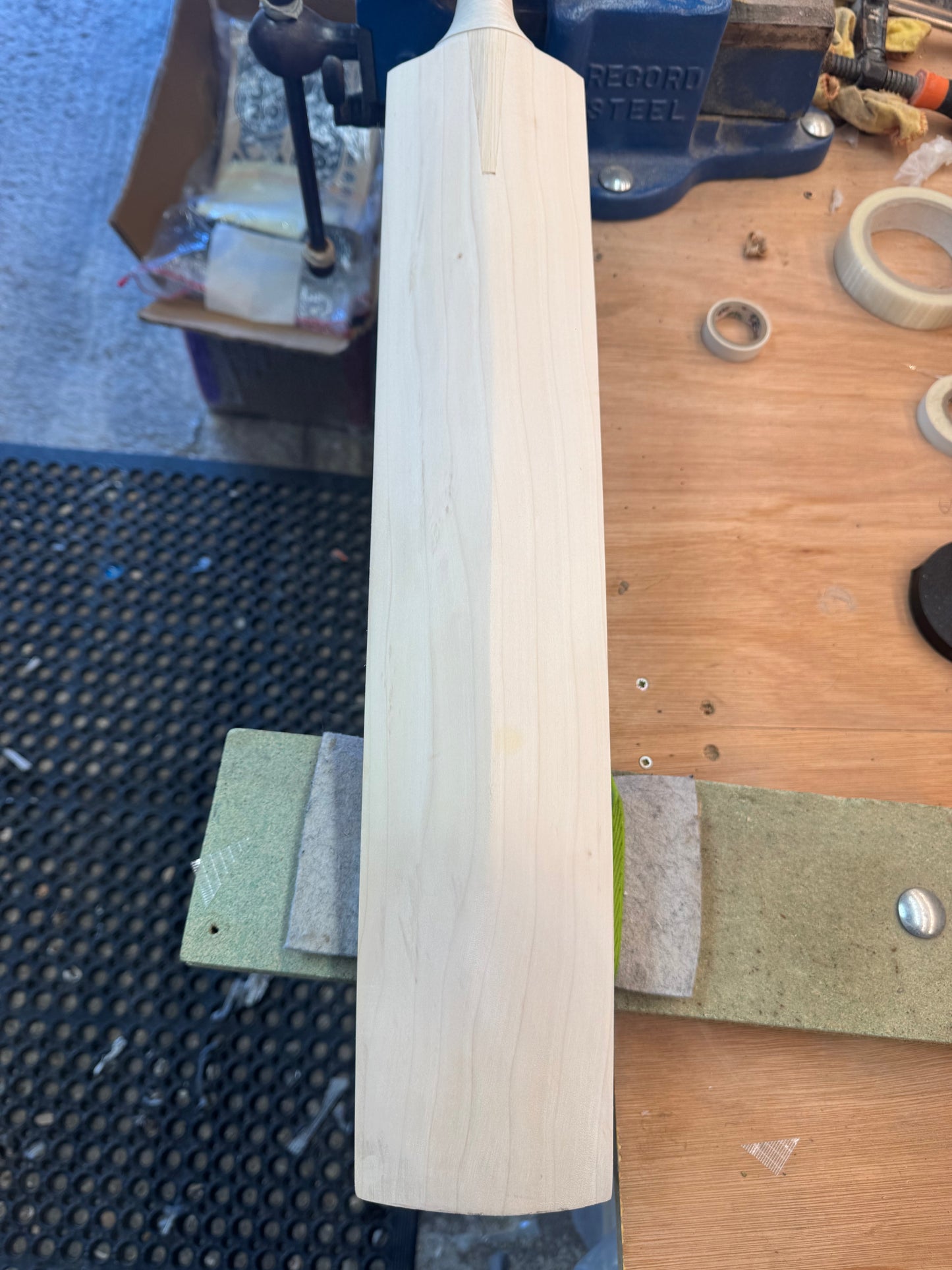 Players Grade, SB & LH, FULL SHAPE, 2lbs 10.3oz Mid-Low Middle - OX29 Handmade #318