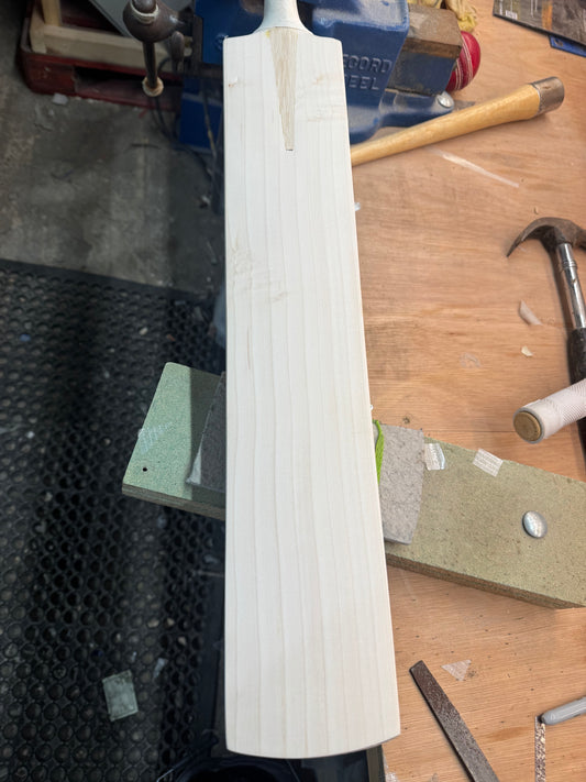 Players Grade, 2lbs 8.4oz Mid-Low Middle - OX29 Handmade #328