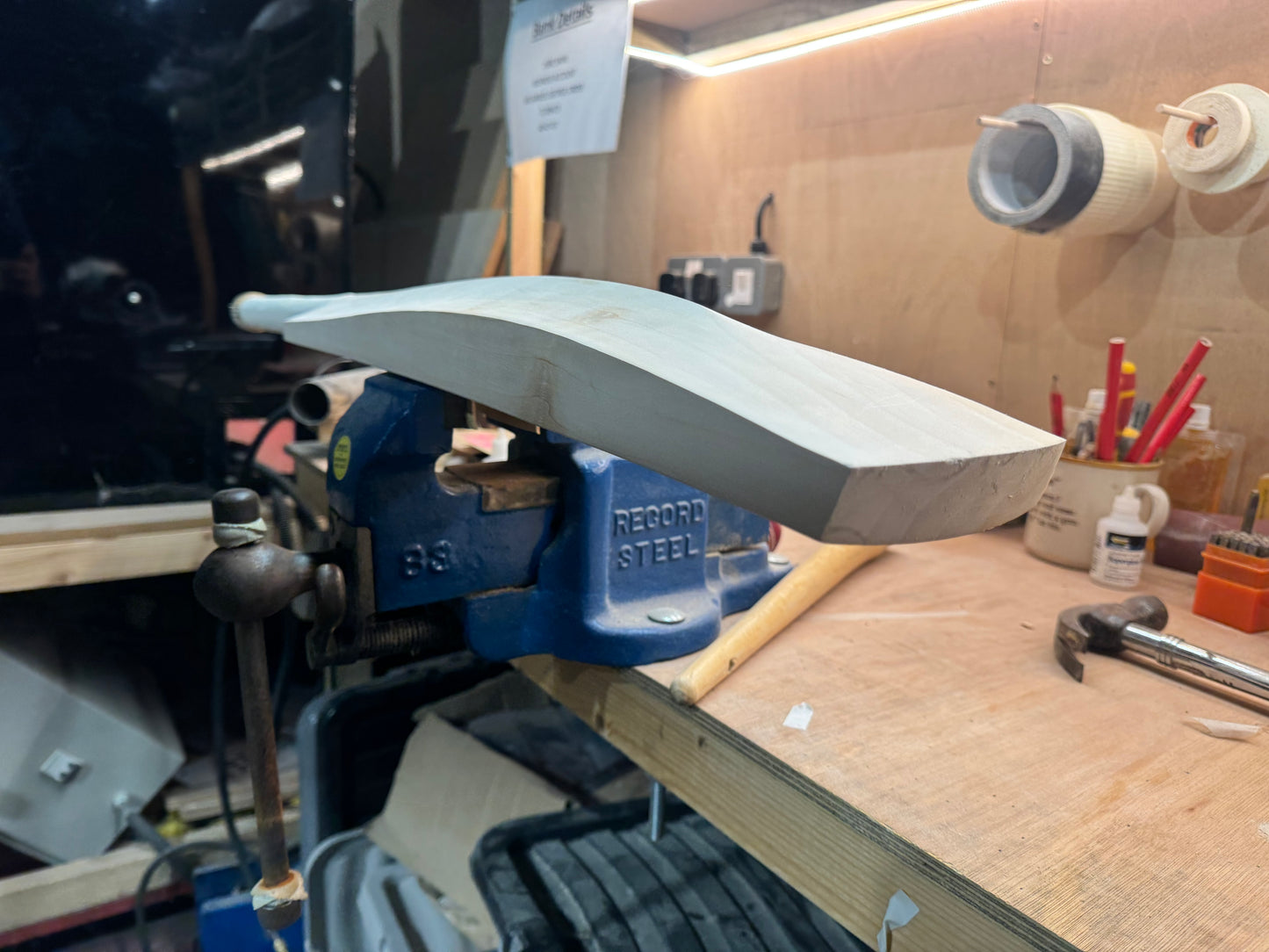 Butterfly Grade, 2lbs 11.3oz, Mid-Low Middle - OX29 Handmade #331