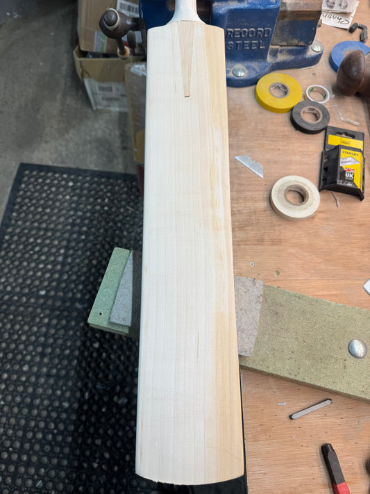 Players Grade, 2lbs 10.2 Mid-Low Middle, OX29 Handmade #387