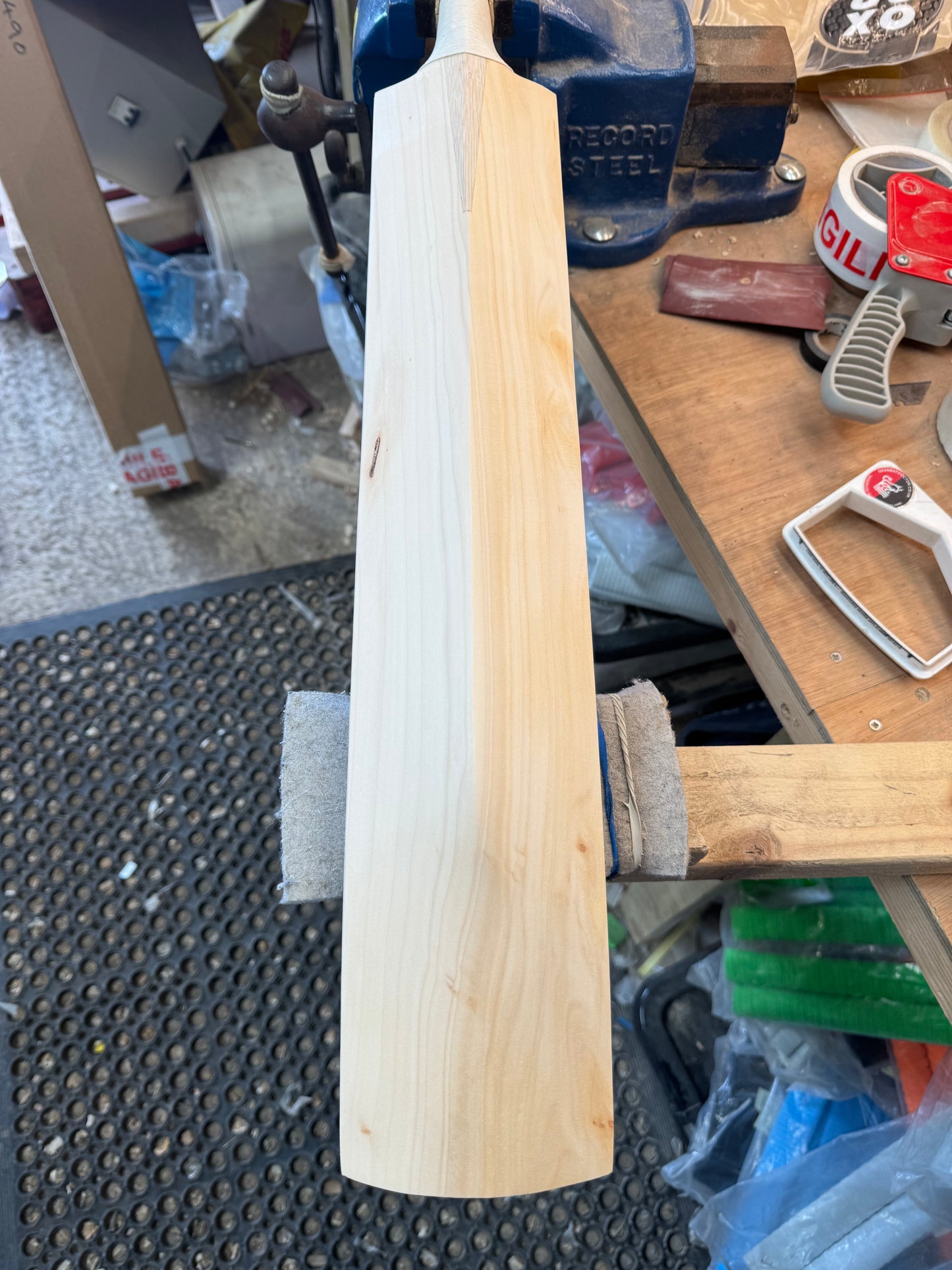 Players Grade, 2lbs 8.5oz Mid-Low Middle, OX29 Handmade #414