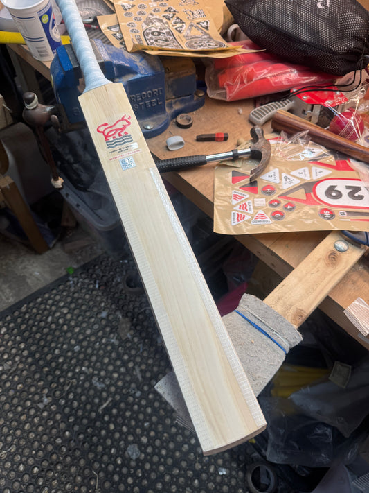 Thin Middling Technique Training Bat - 75mm