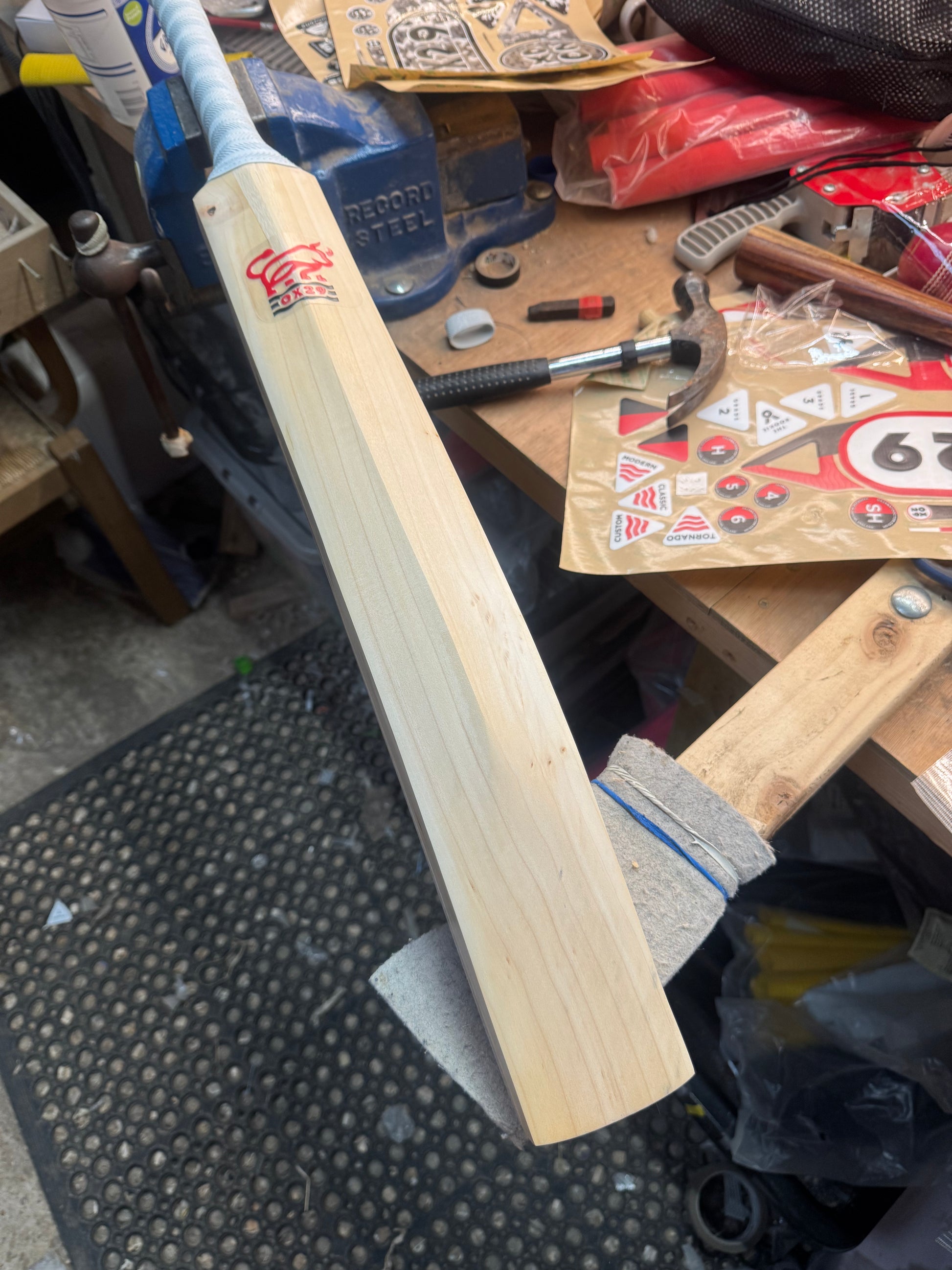 Middle Practise Bat Thin Technique Cricket Bat - 75mm Training Bat | OX29 Bat Doctor