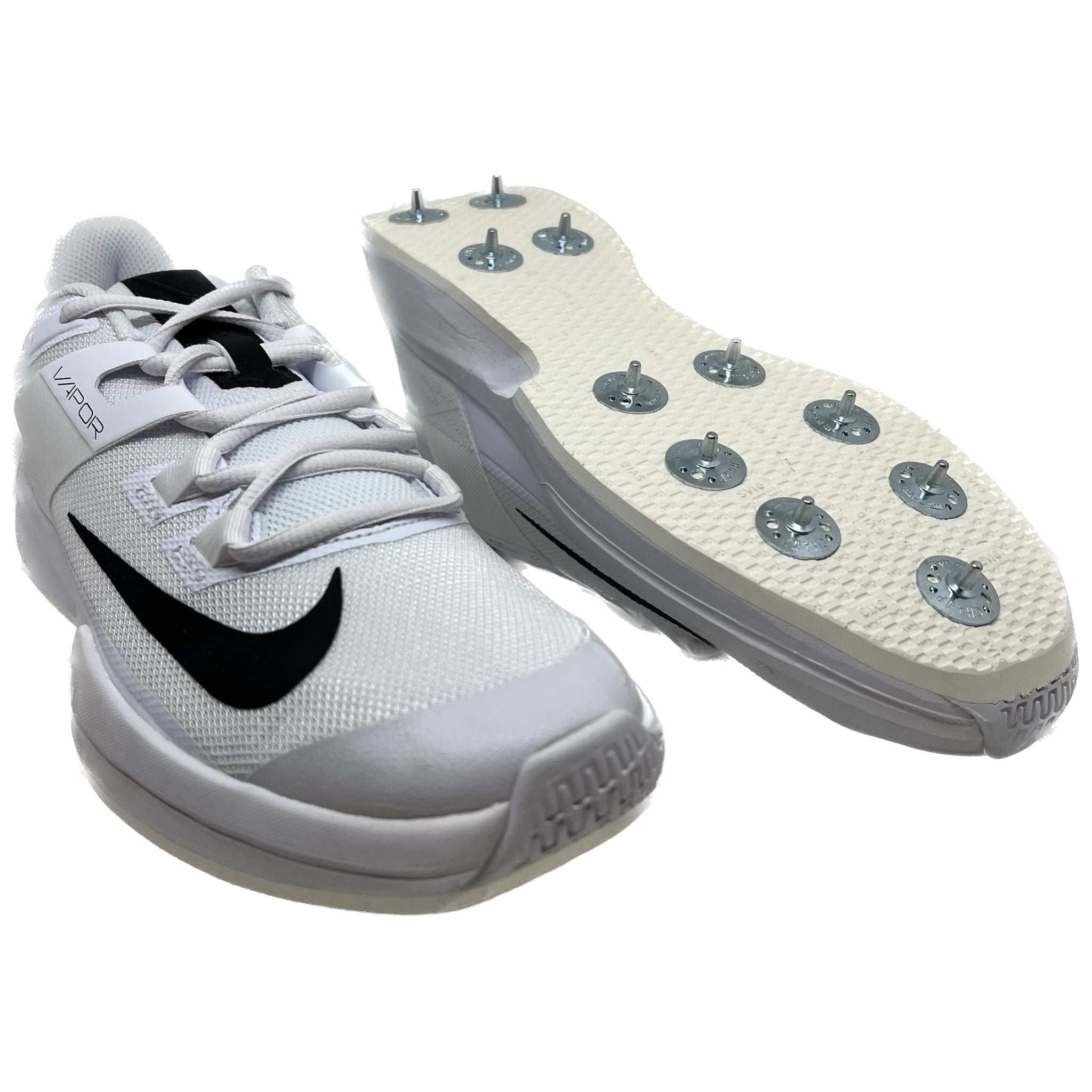 Nike alpha accelerate outlet 3 white cricket shoes