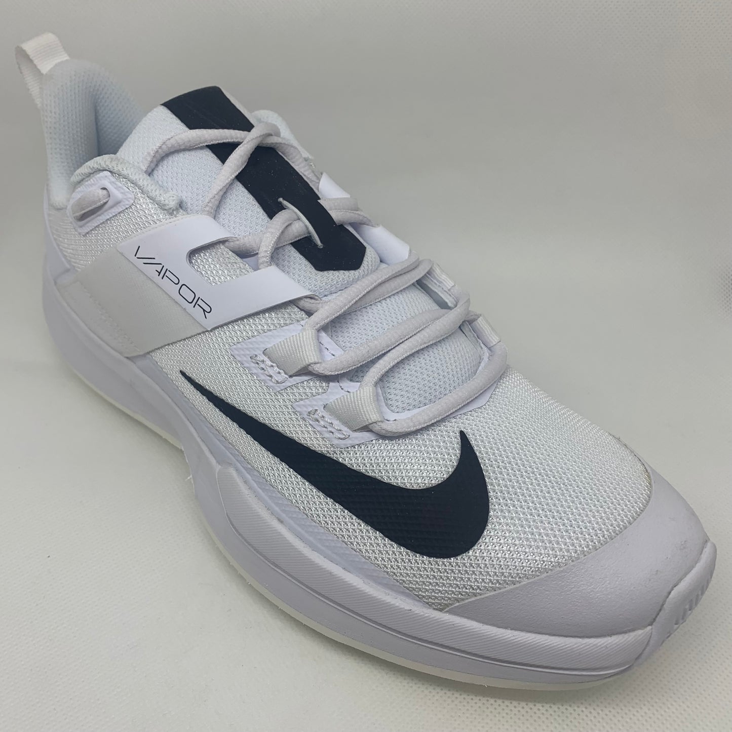 Pre-Spiked Nike Vapor Lite Men's Hard Court Tennis Cricket Shoes